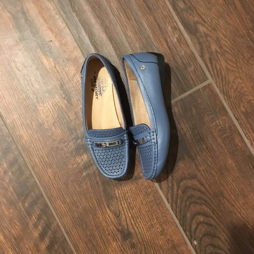 Loafers with metal strap